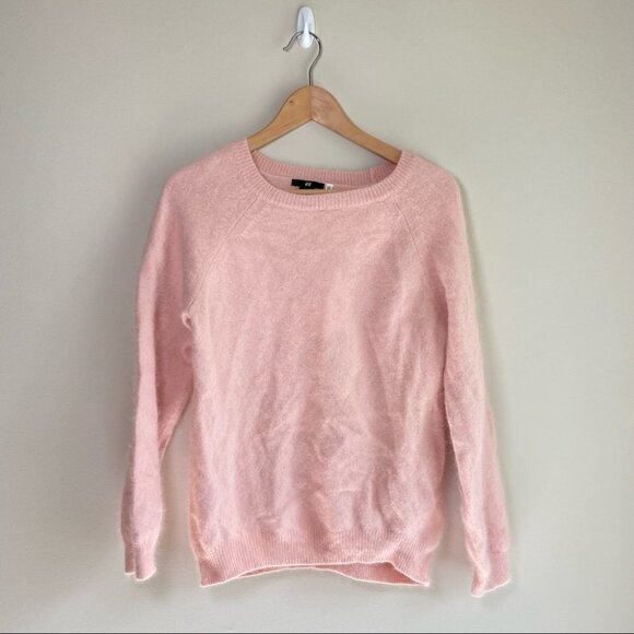 H&M Wool Blend Angora Fuzzy Crewneck Pullover Pale Rose Medium - Picture 2 of 7
